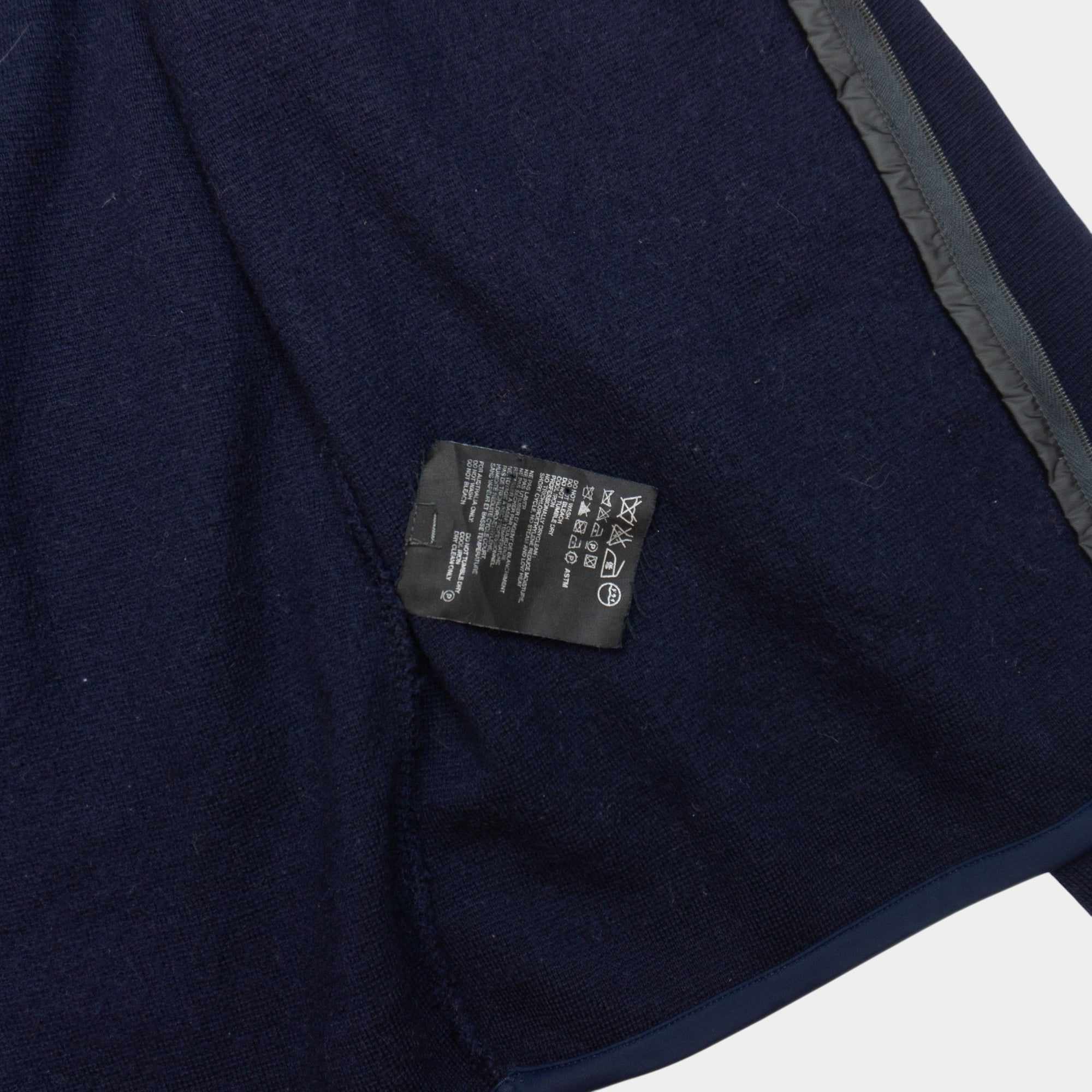 Prada Vintage Вълнена Жилетка