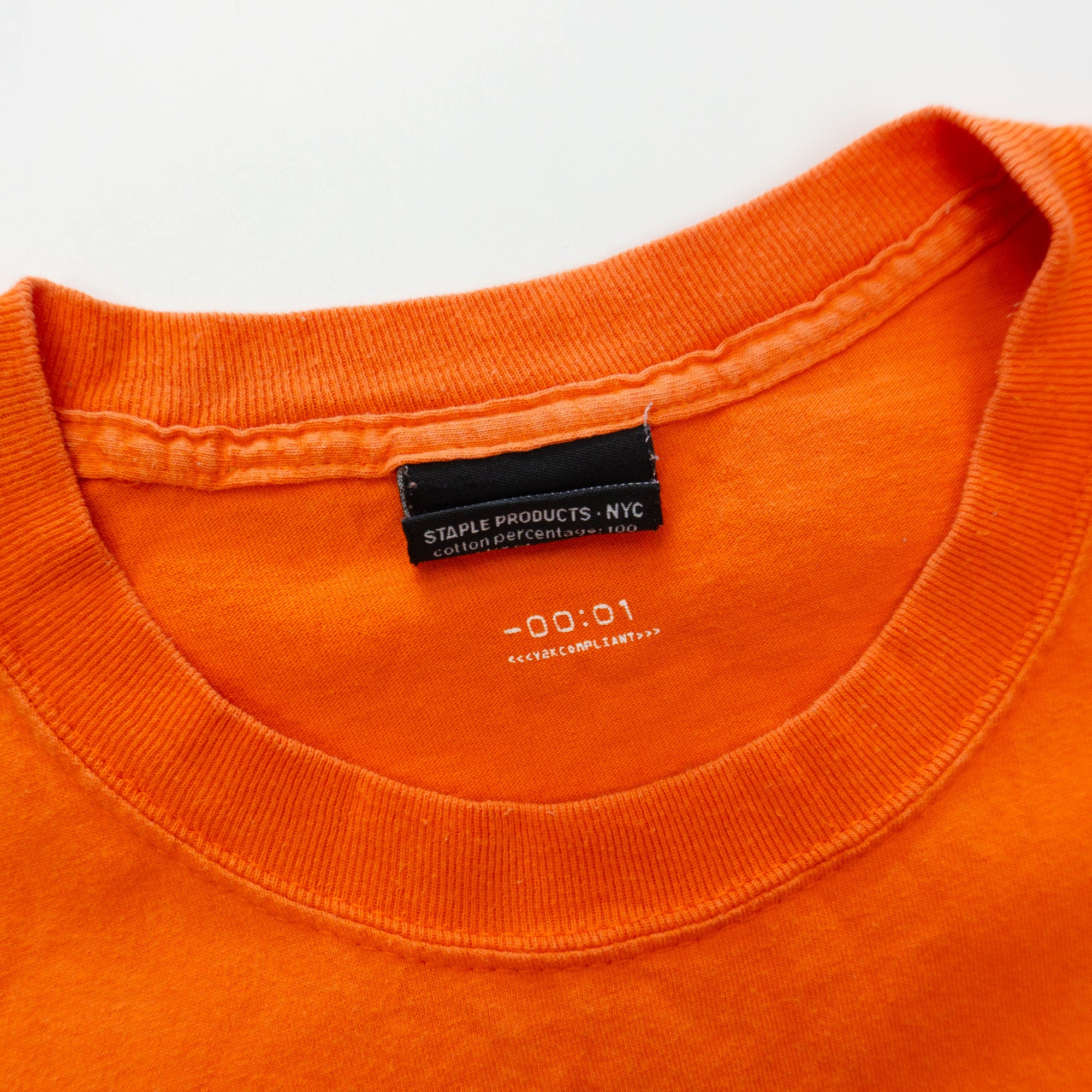 Staple Vintage Тениска с Графика