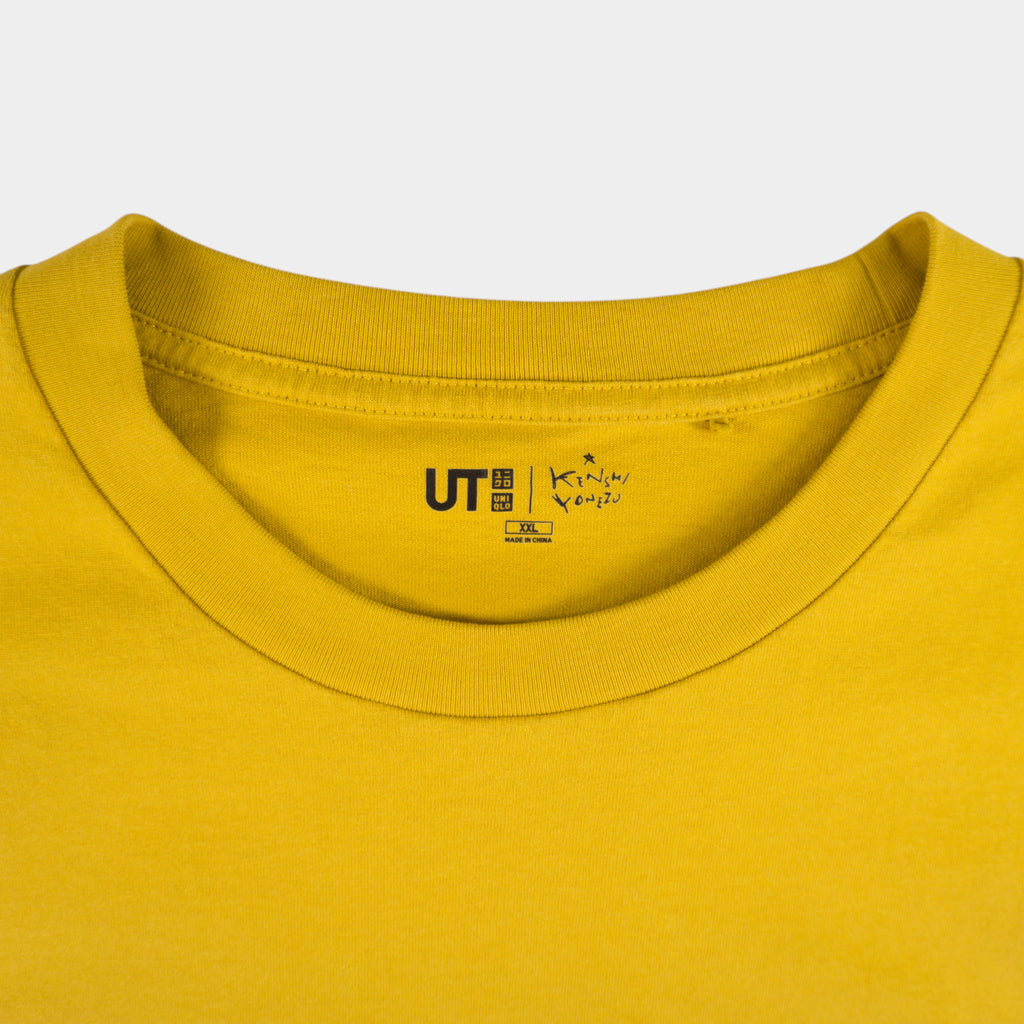Uniqlo X Kenshi Yonezu Жълта Тениска с Графика