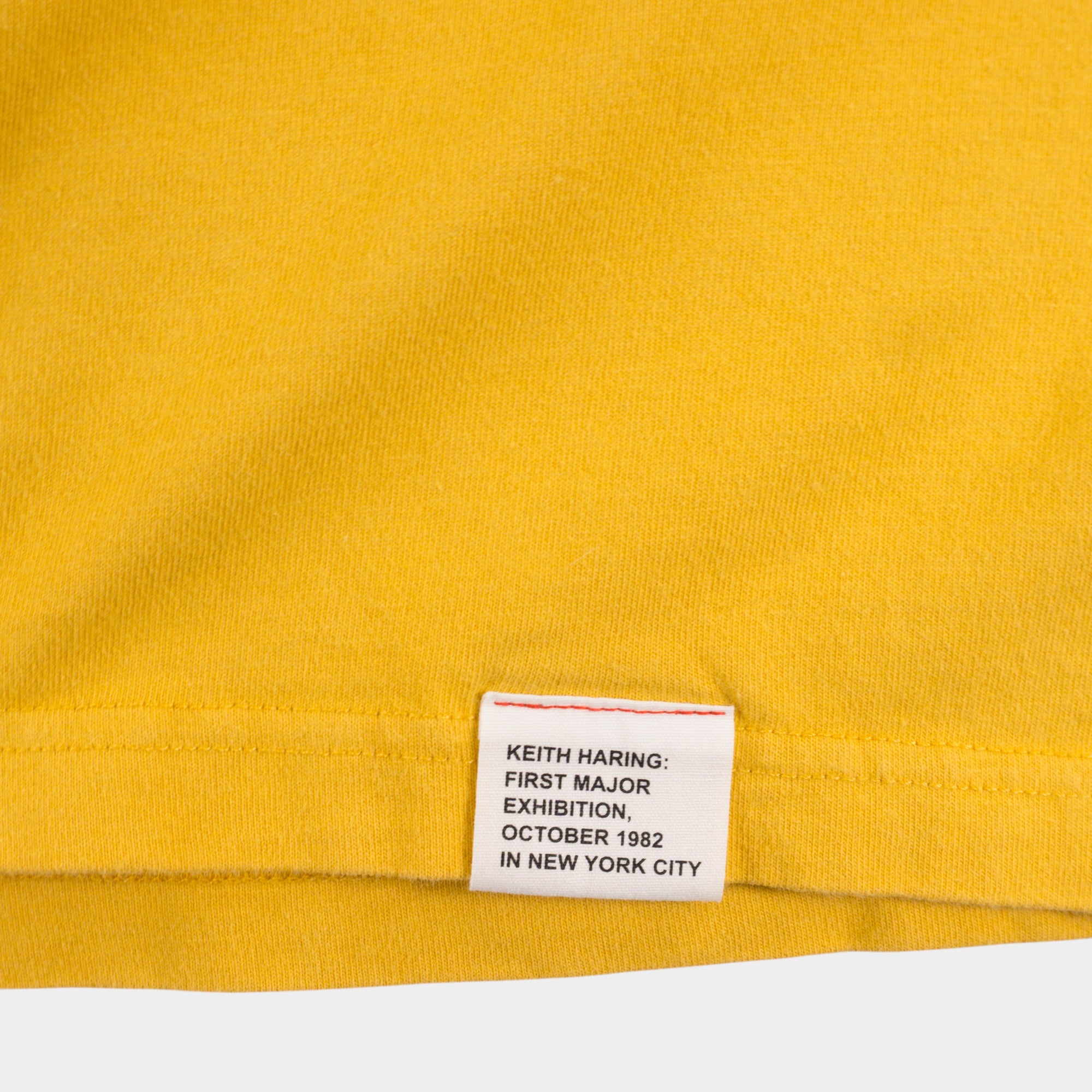 Uniqlo X Keith Haring Жълта Тениска