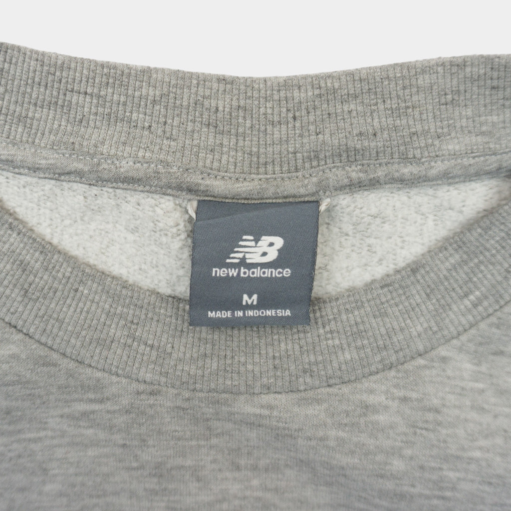 New Balance Сива Блуза с Бродирано Лого