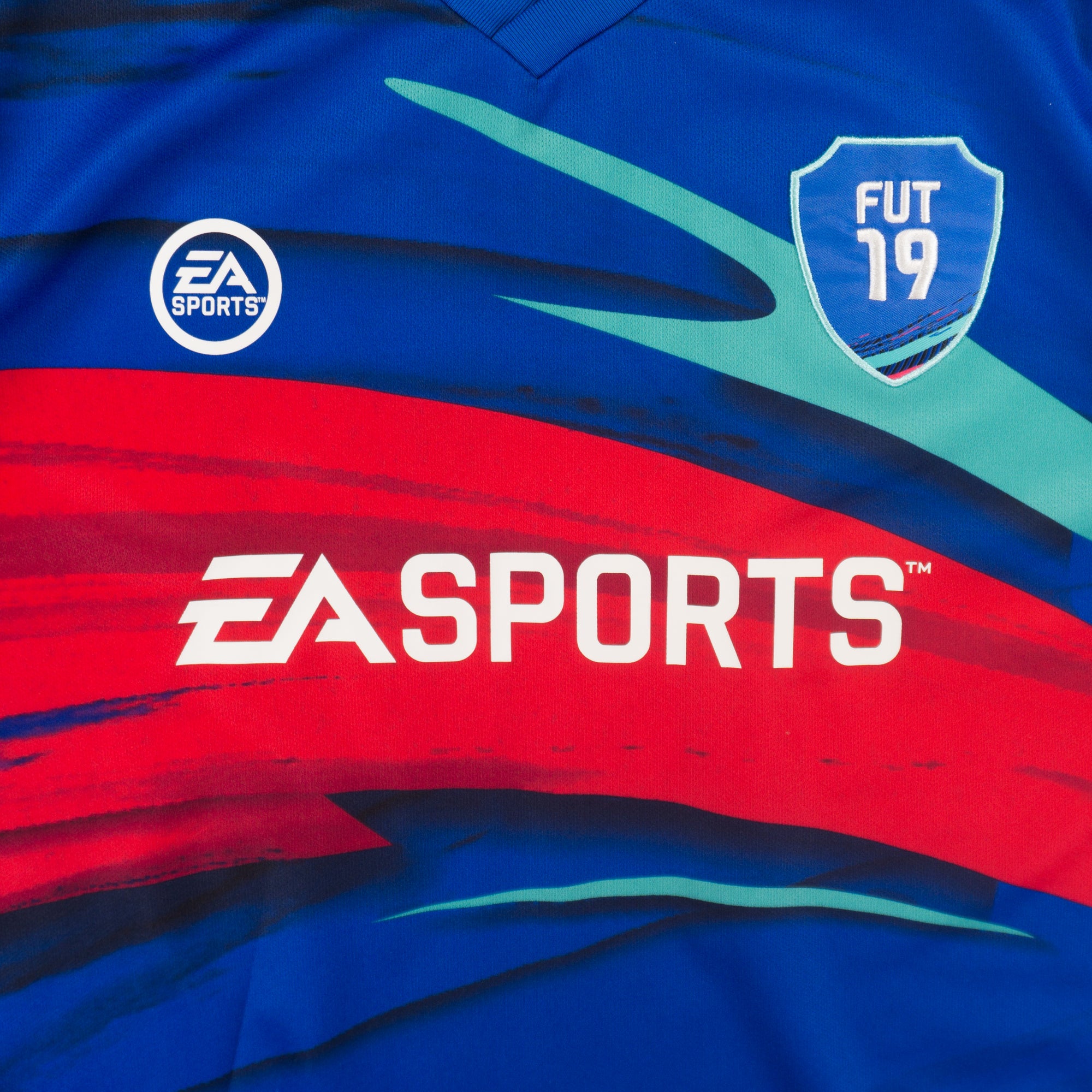 EA Sports Синьо Джърси
