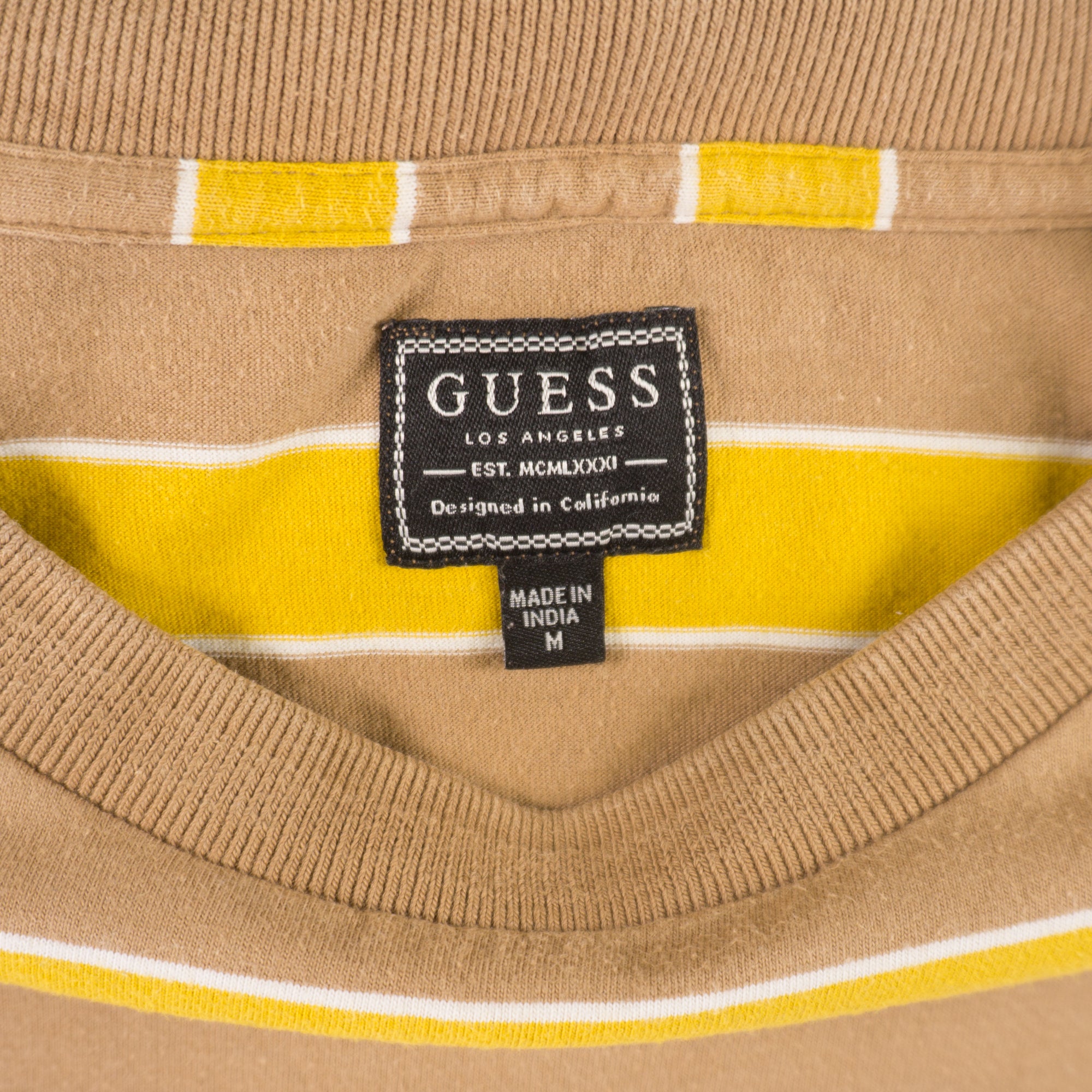 Guess Винтидж 2000-те Раирана Тениска