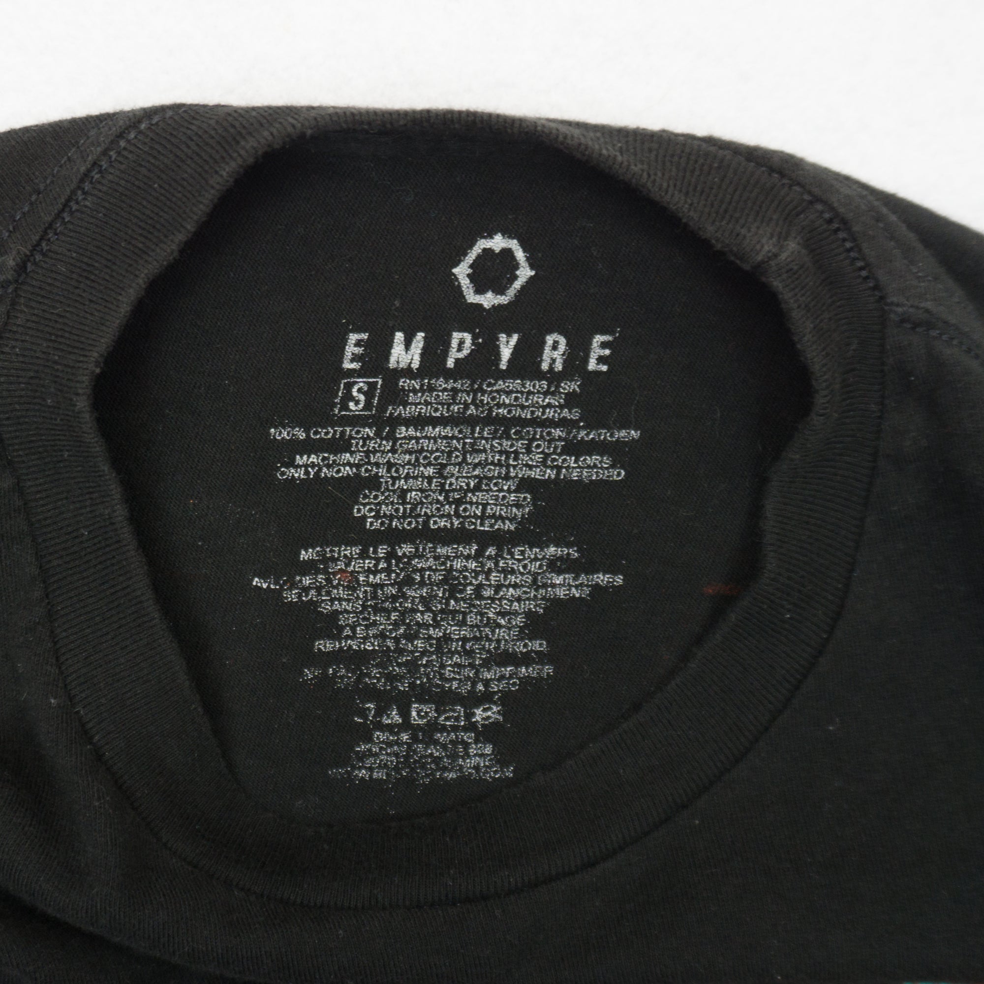 Empyre Черна Тениска с Графика