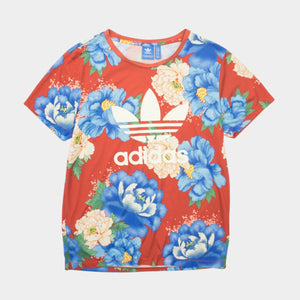 Adidas Червена Тениска с Флорални Мотиви и Голямо Лого