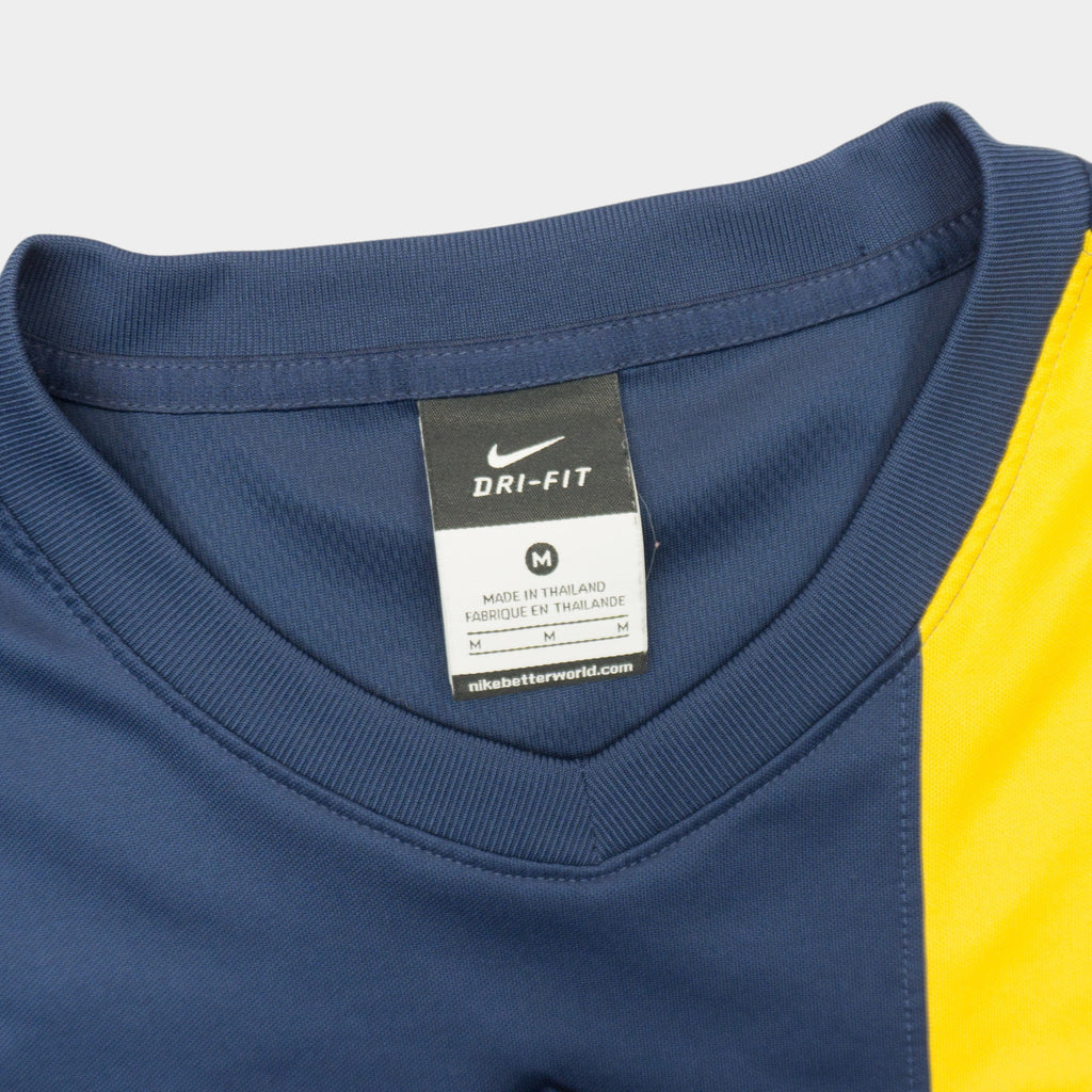 Nike Dri-Fit Тениска с Бродирано Лого