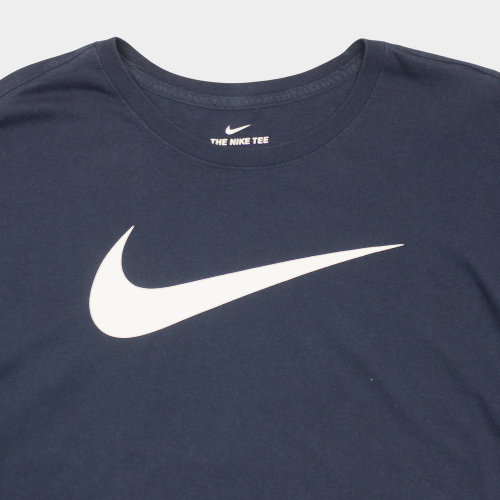 Nike Тъмно Синя Тениска с Голямо Лого