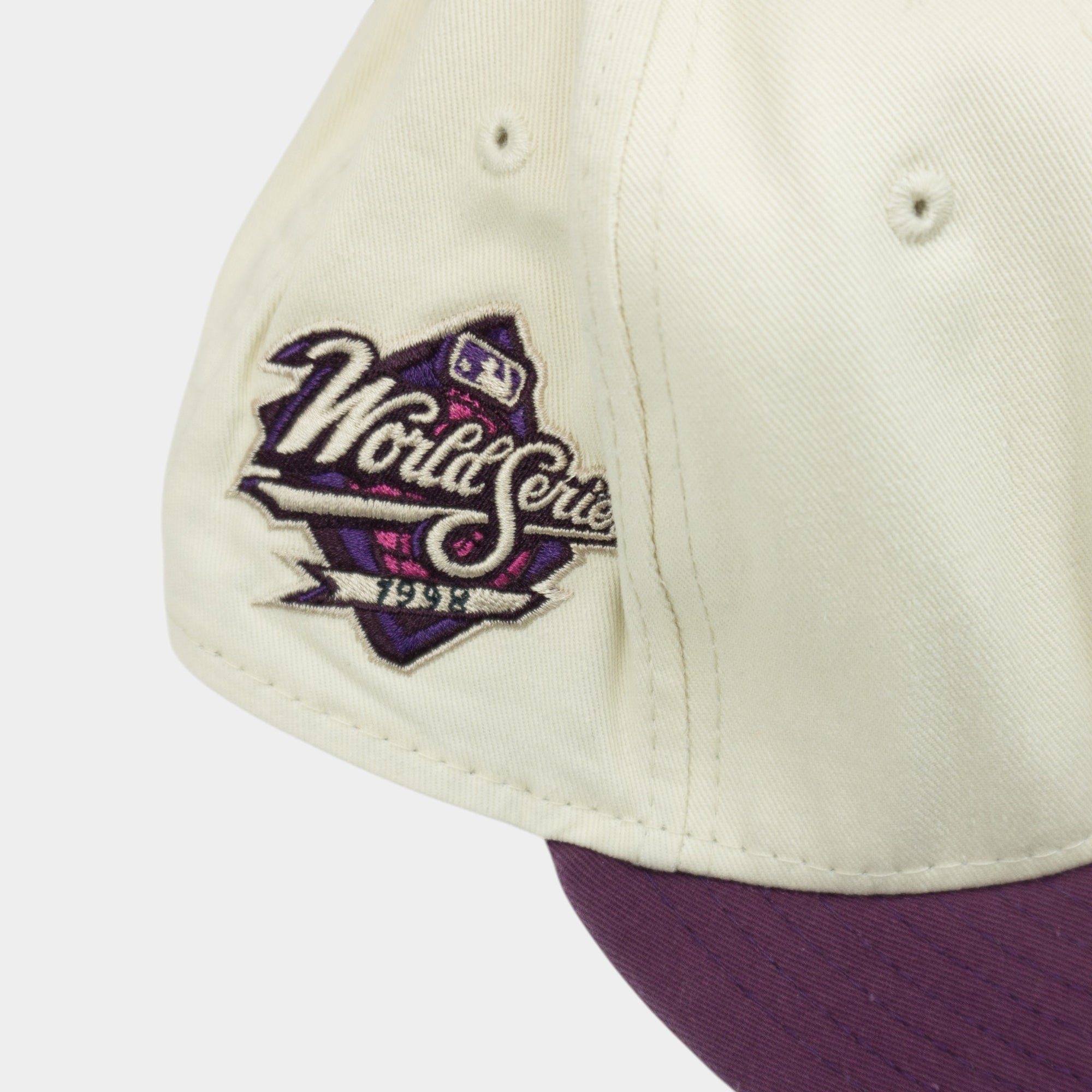 New Era NY Yankees Шапка с Бродирано Лого