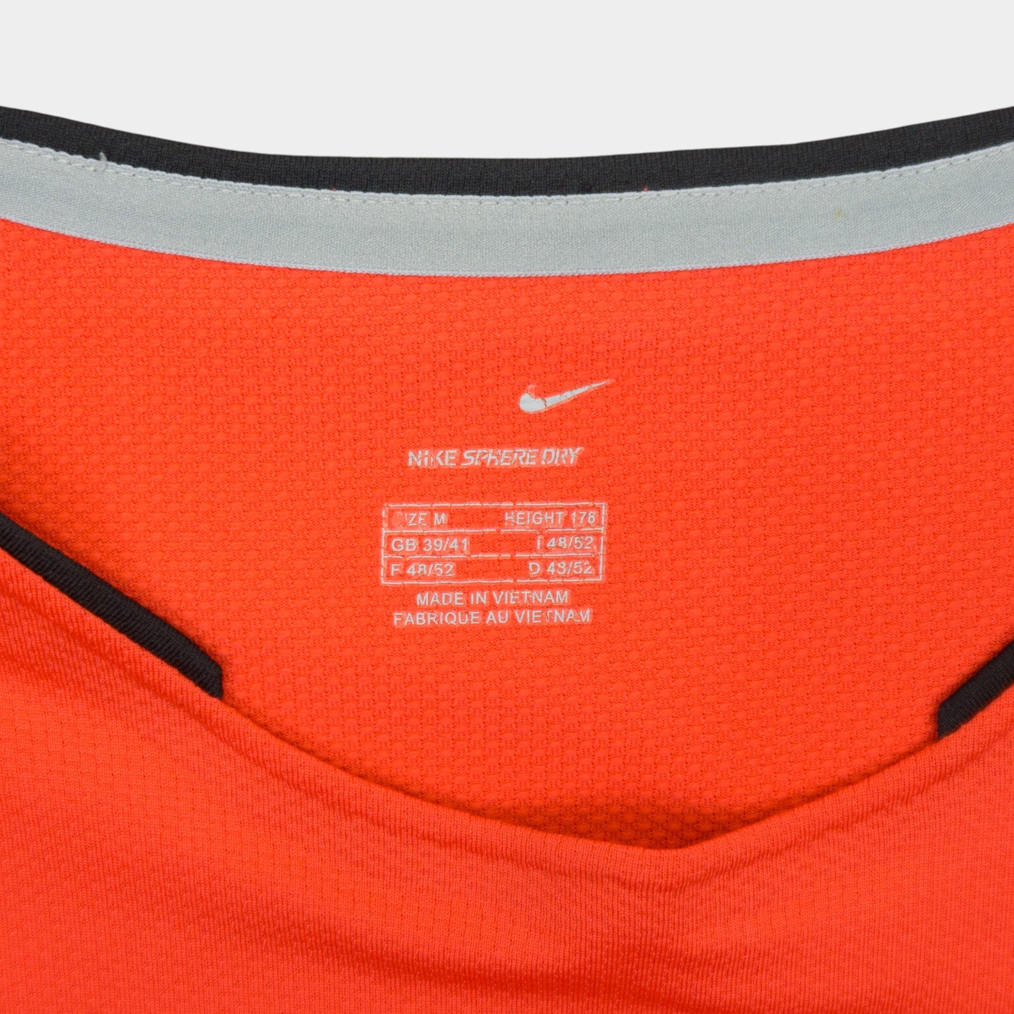 Nike Mercurial Червена Тениска с Бродирано Лого