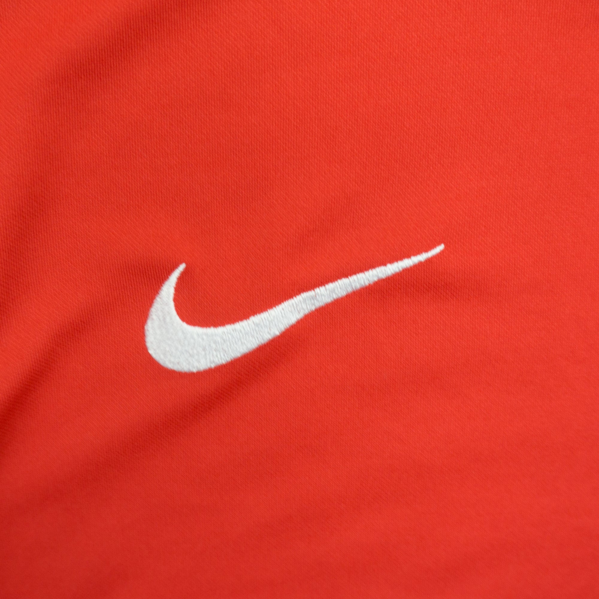 Nike Dri-Fit Червена Тениска с Бродирано Лого