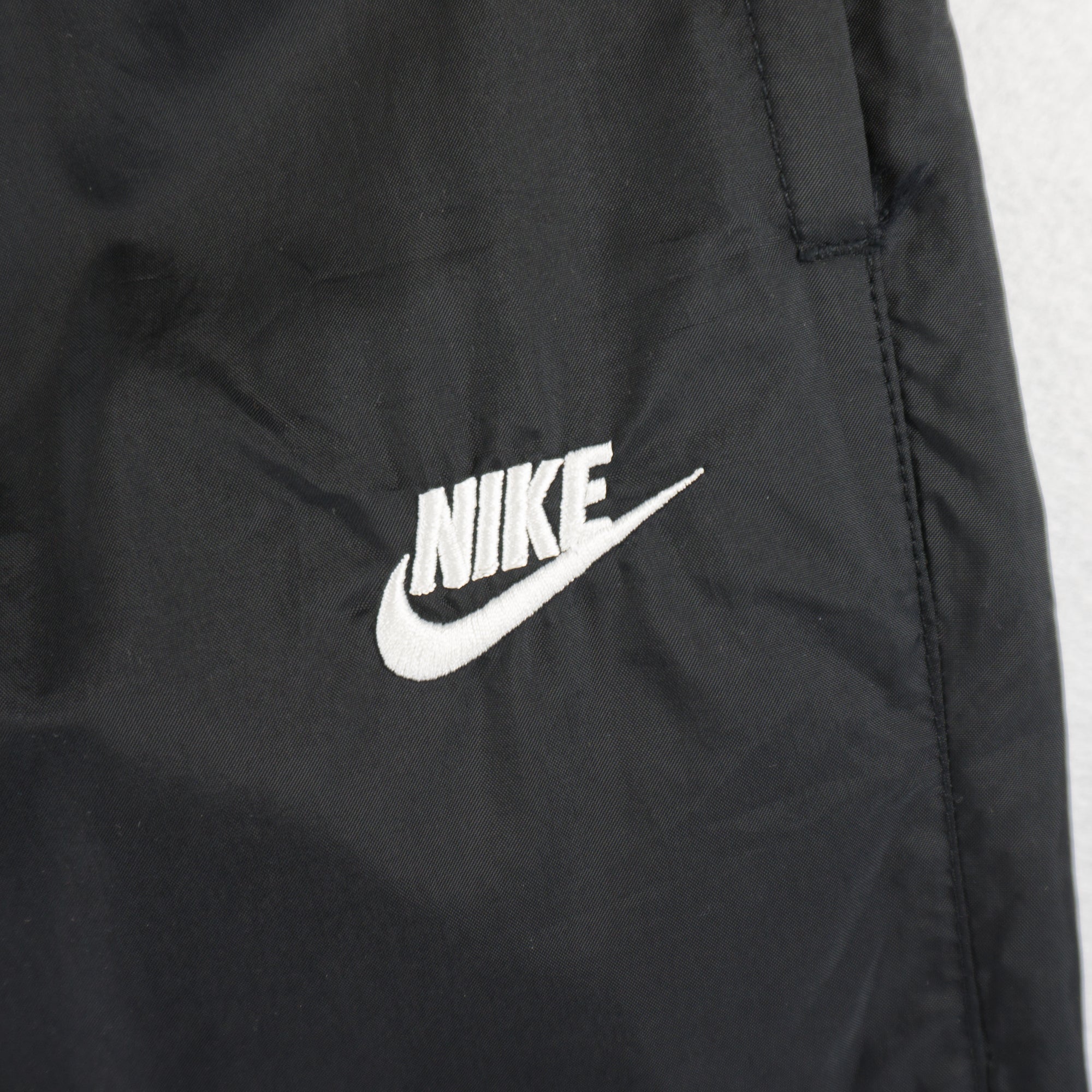 Nike Черен Анцуг с Бродирано Лого