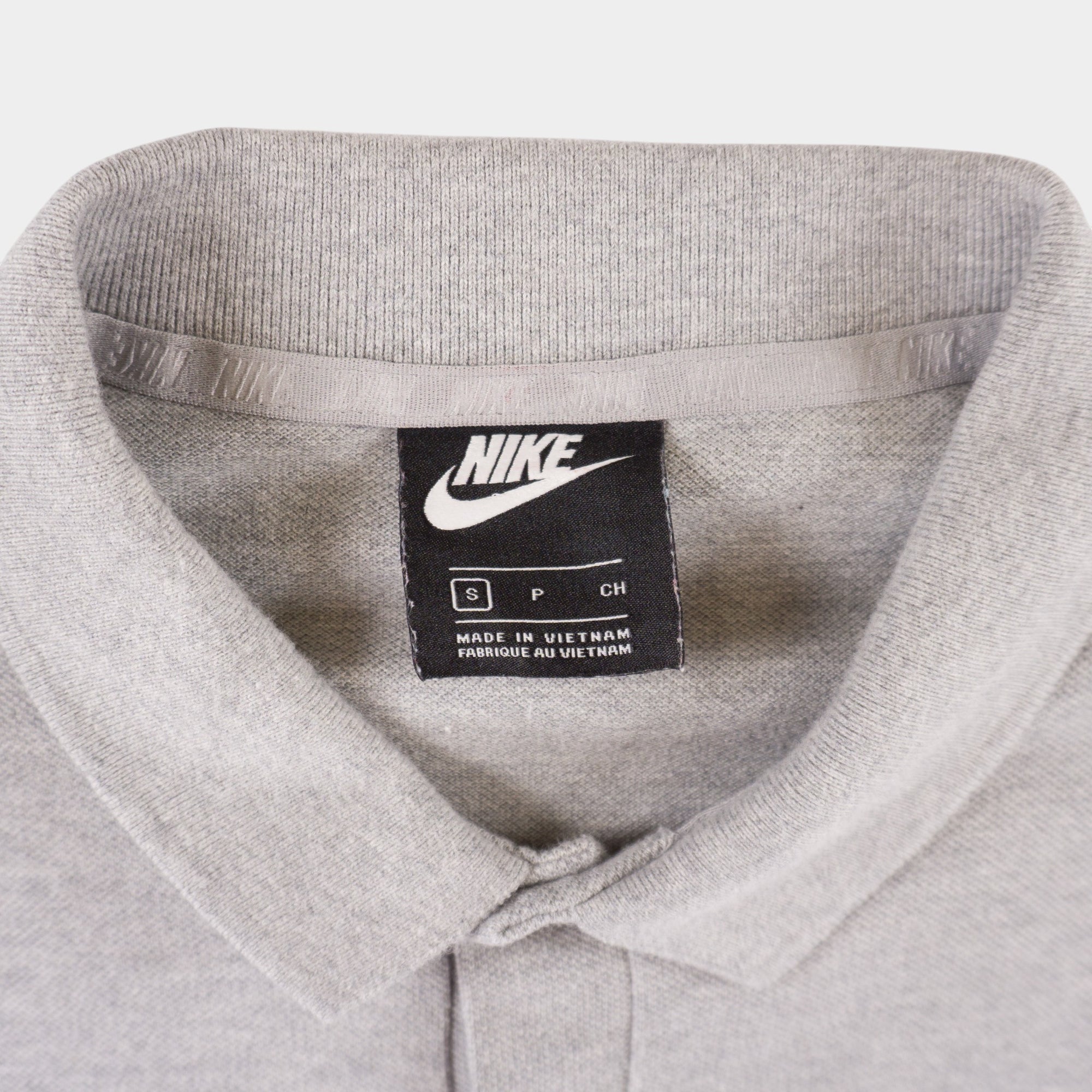 Nike Сива Тениска с Яка и Бродирано Лого