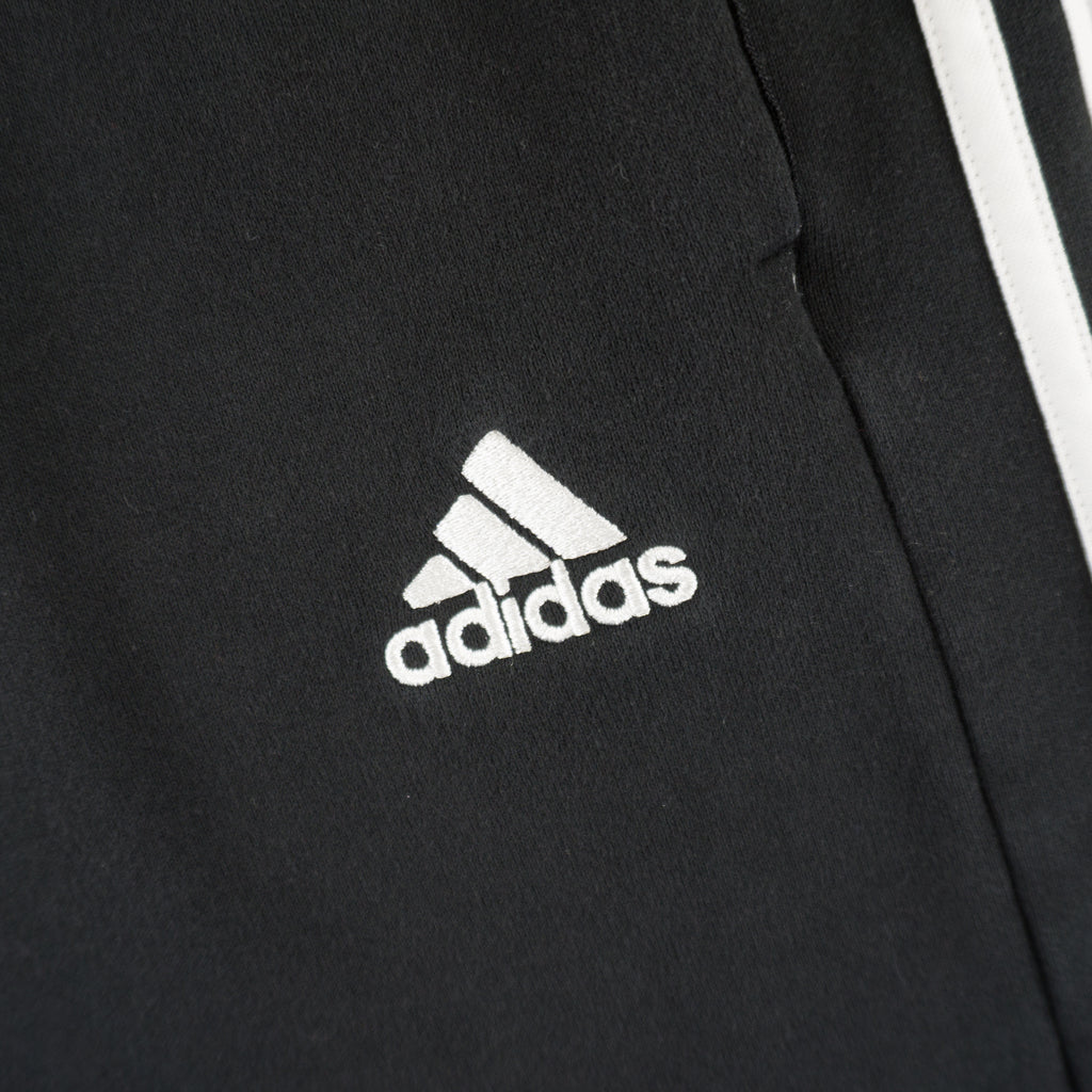 Adidas Черни Къси Панталони с Бродирано Лого