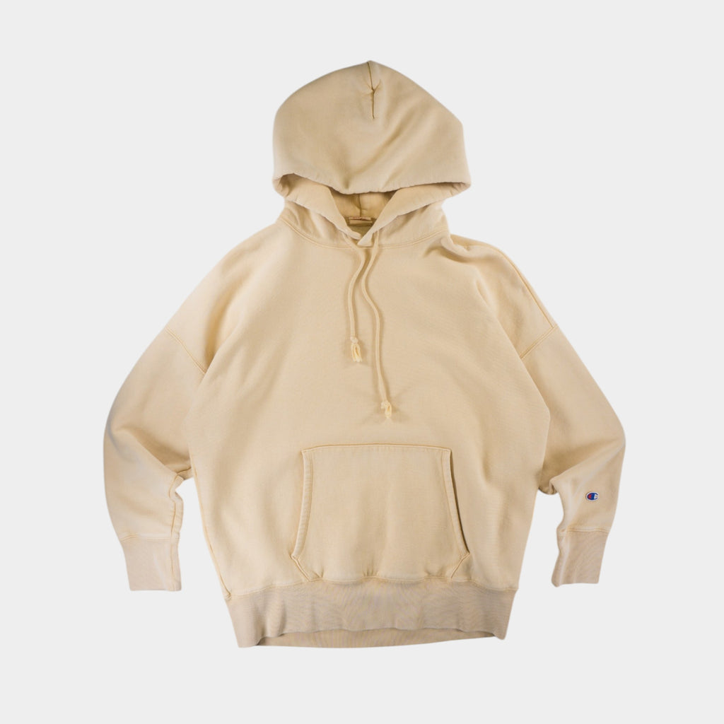 Champion Reverse Weave Бежов Суичър с Бродирано Лого на Ръкава
