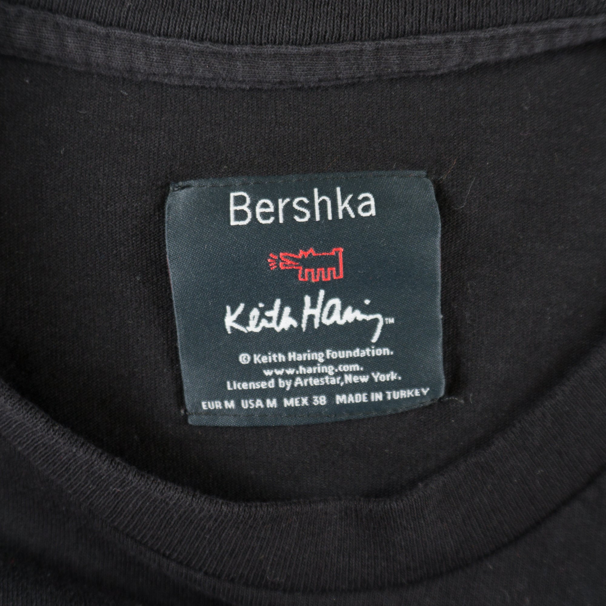 Bershka X Keith Haring Черна Тениска с Графика