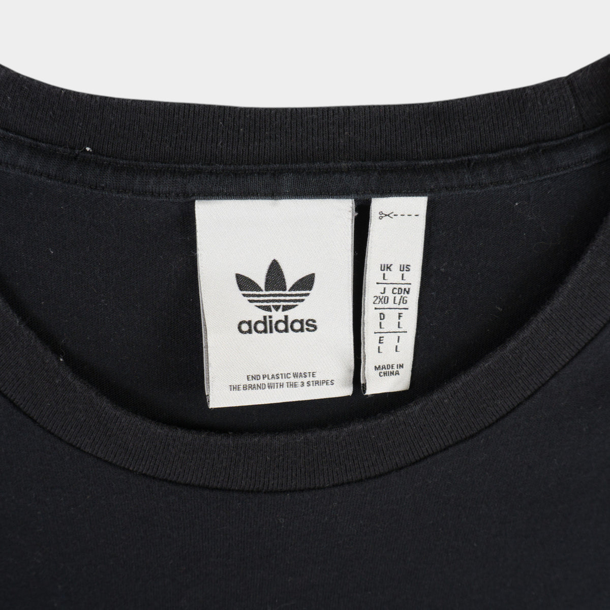 Adidas Originals Черна Тениска с Графика