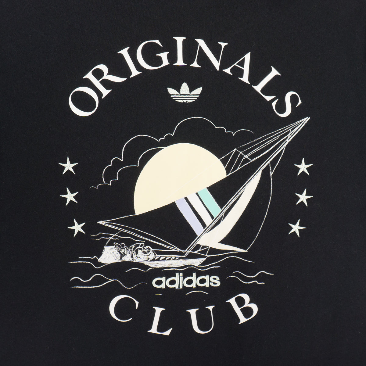 Adidas Originals Черна Тениска с Графика