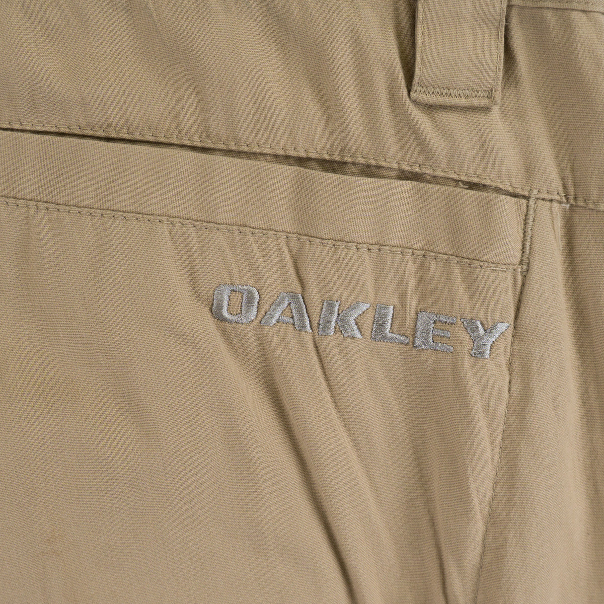 Oakley Бежови Панталони