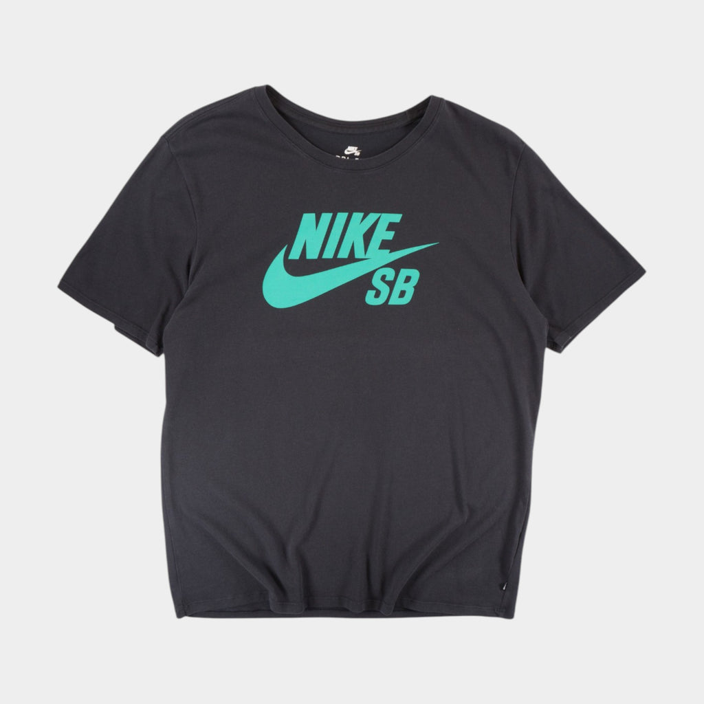 Nike SB Черна Тениска