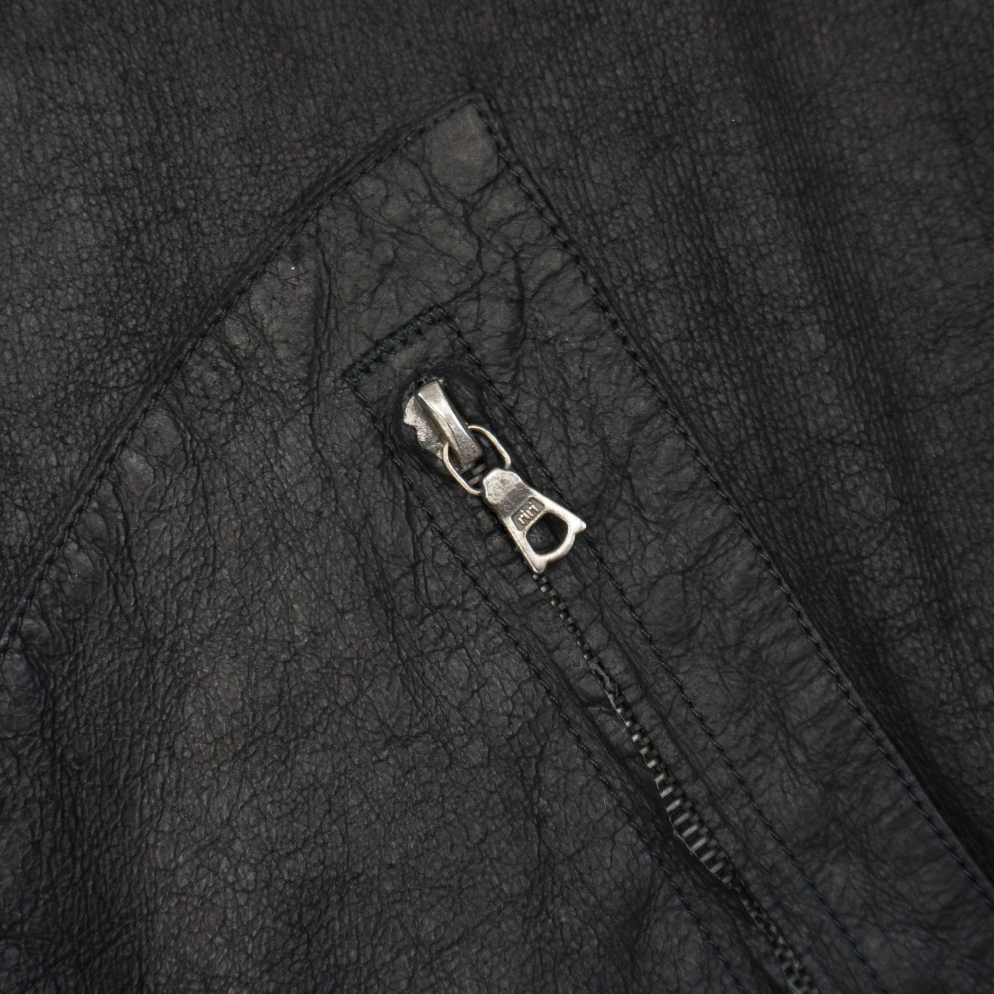 Isaac Sellam Кожено Яке