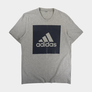 Adidas Сива Тениска с Графика
