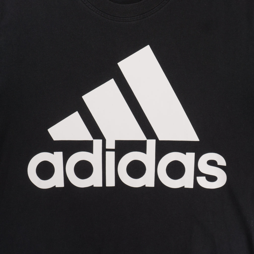 Adidas Черна Тениска с Графика