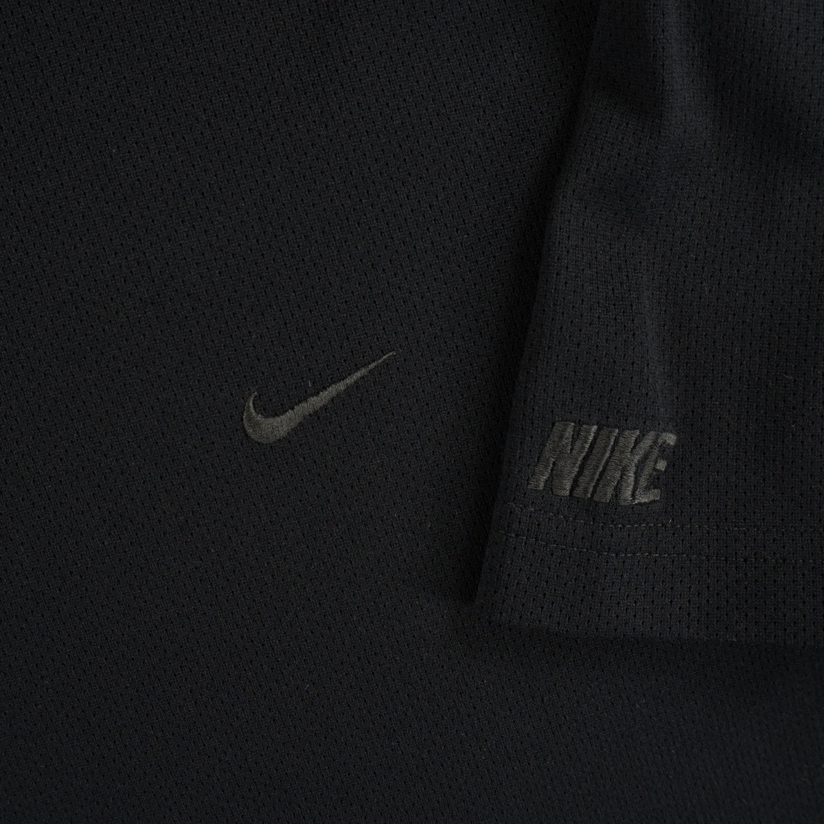 Nike Винтидж 2000-те Черна Тениска с Яка