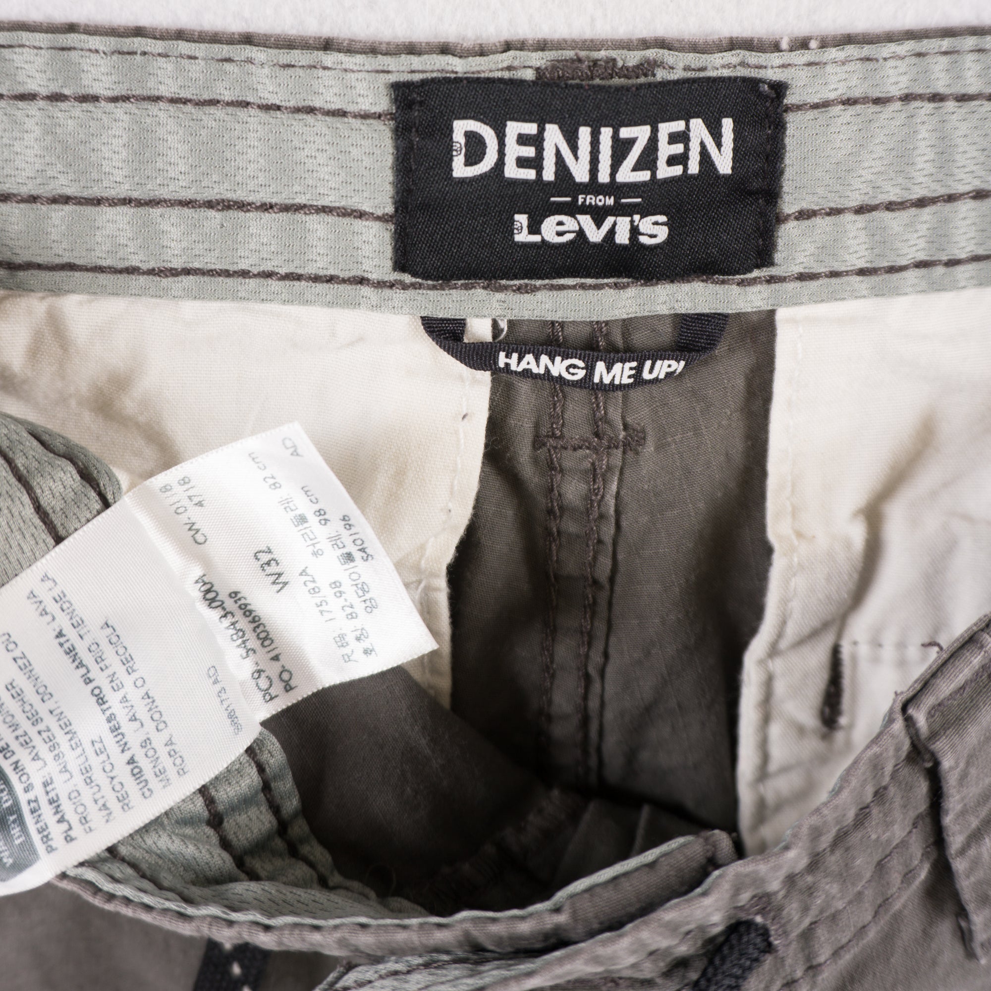 Levi's Сиви Карго Къси Панталони
