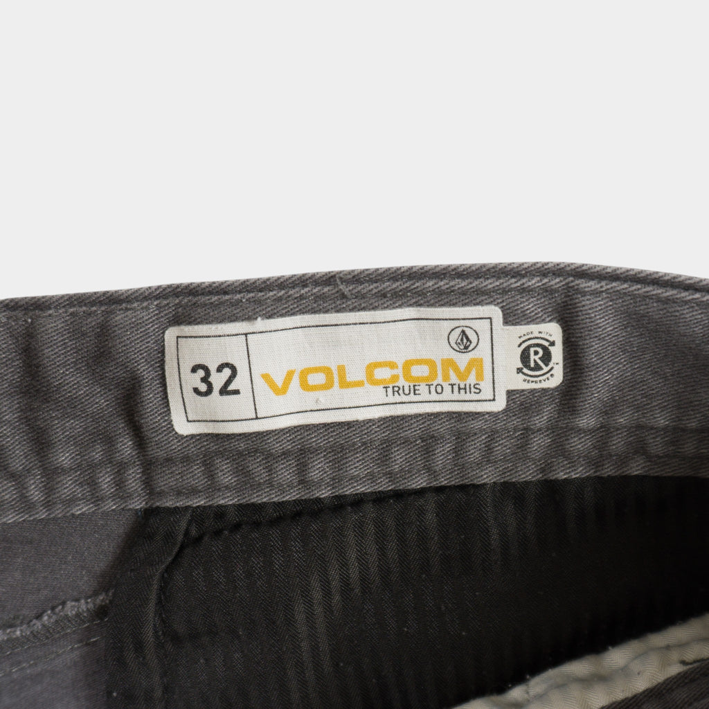 Volcom Сиви Къси Панталони