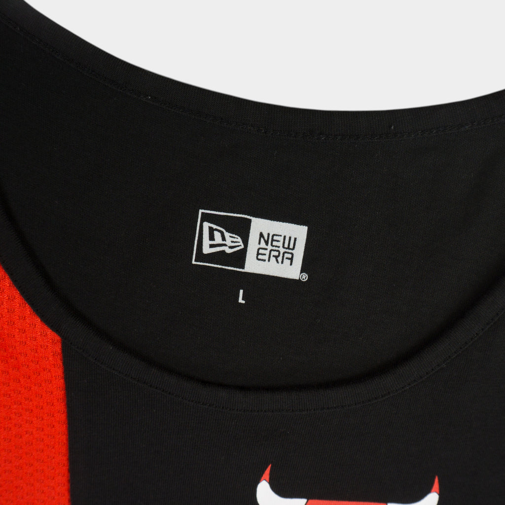 New Era x Chicago Bulls Черен Потник