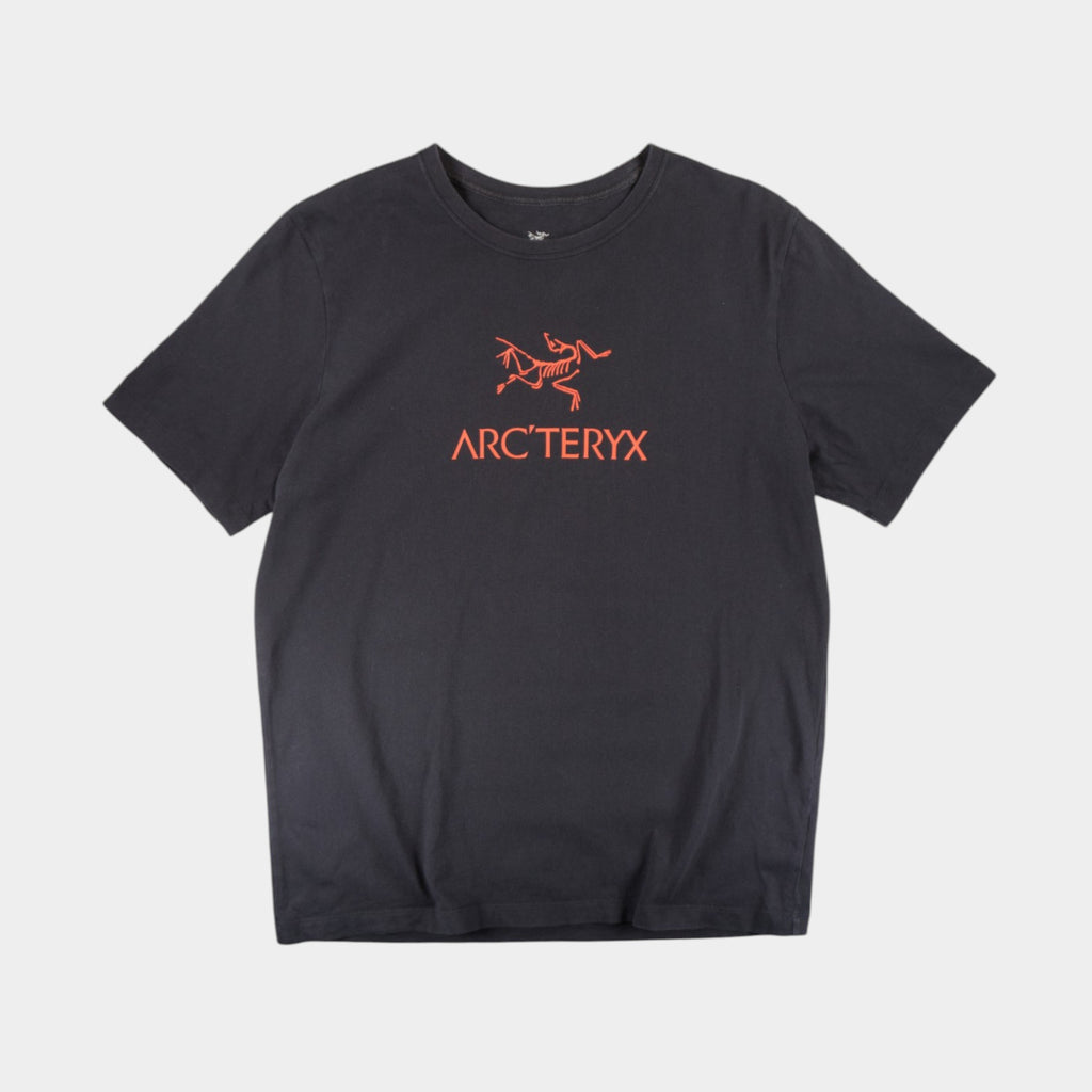 Arc'teryx Черна Тениска