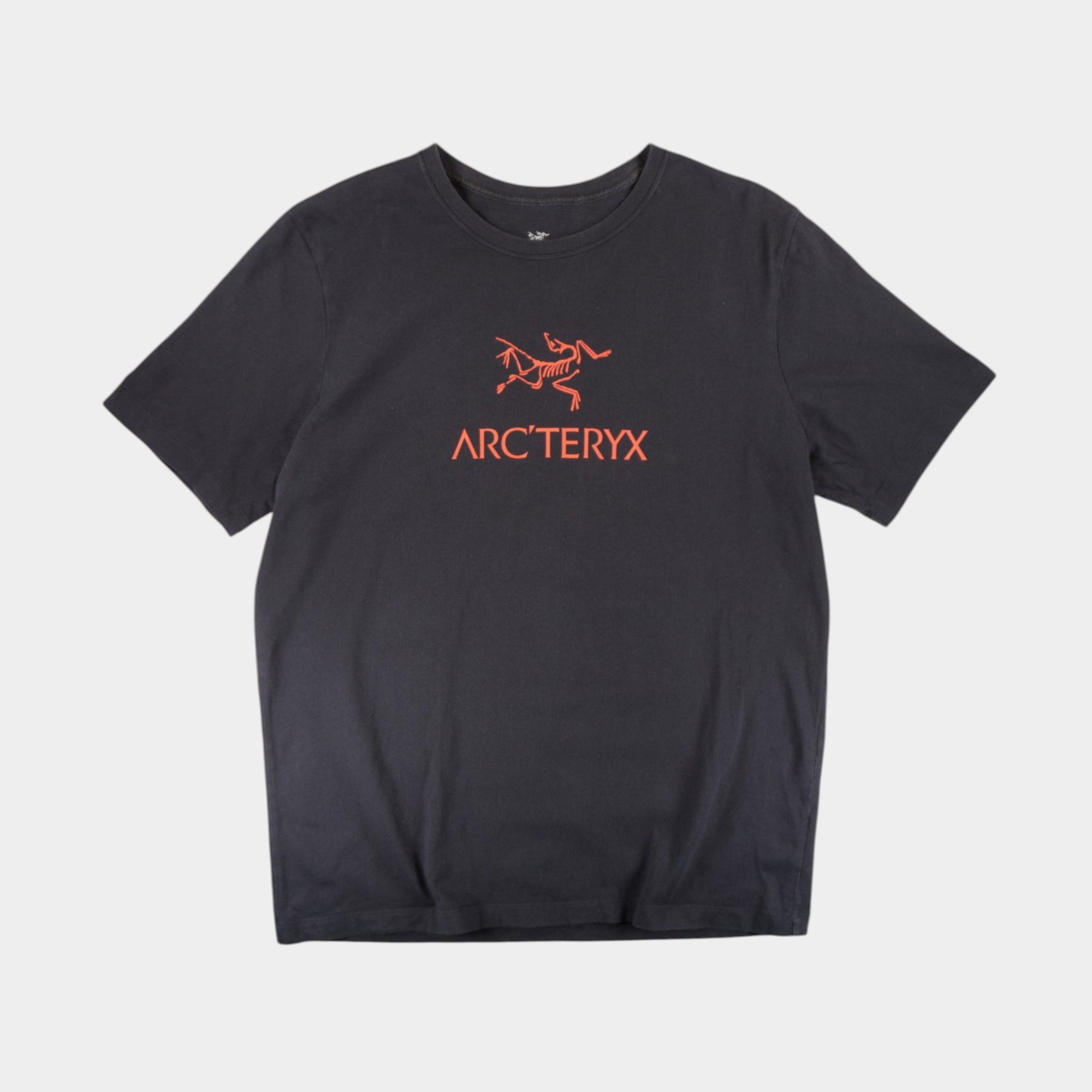 Arc'teryx Черна Тениска