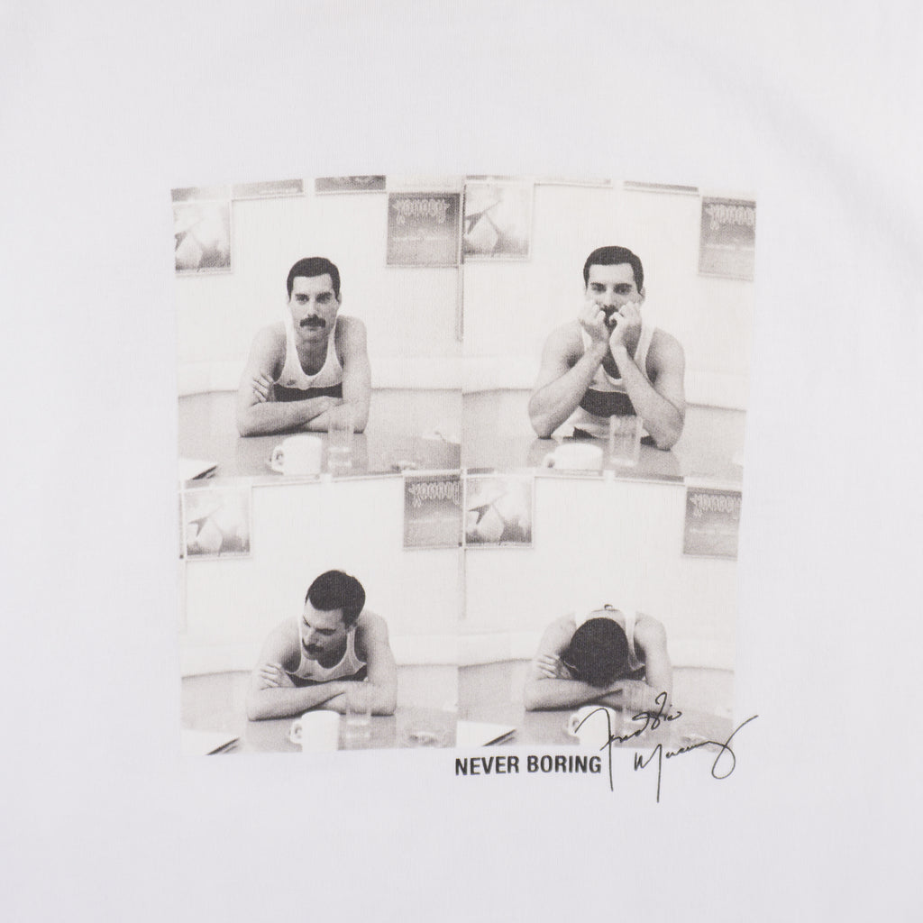 Pull & Bear X Freddie Mercury Бяла Тениска с Графика