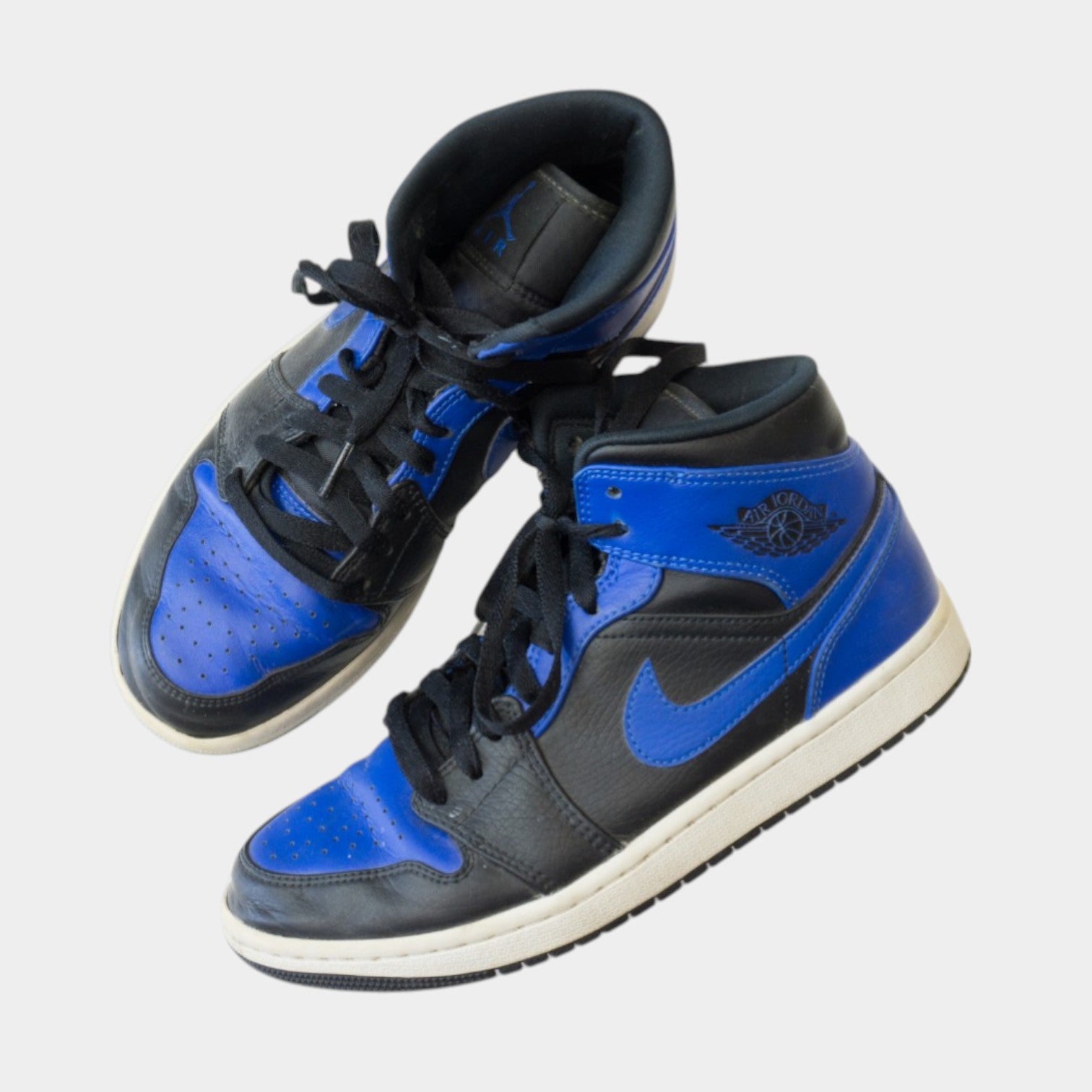 Air Jordan 1 Retro Mid