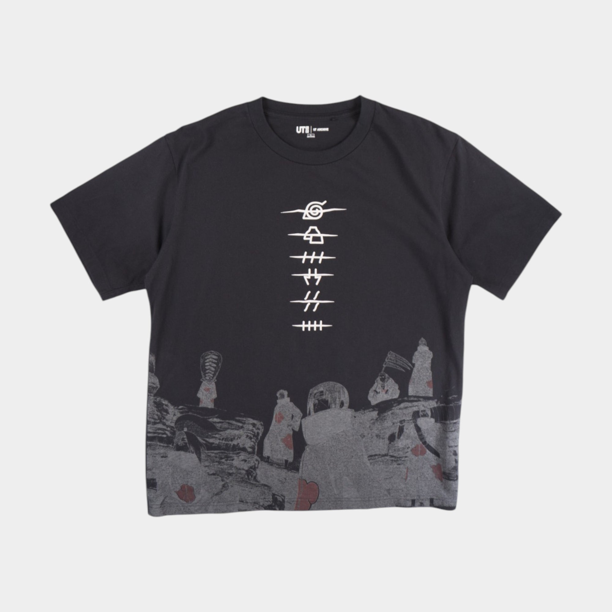 Uniqlo X Naruto Черна Тениска с Графика