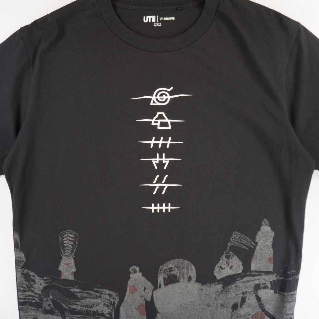 Uniqlo X Naruto Черна Тениска с Графика