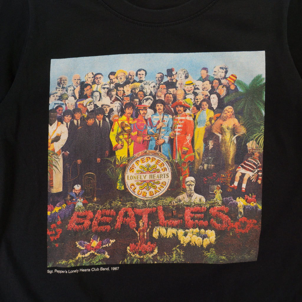 Dedicated x The Beatles Черна Тениска с Графика
