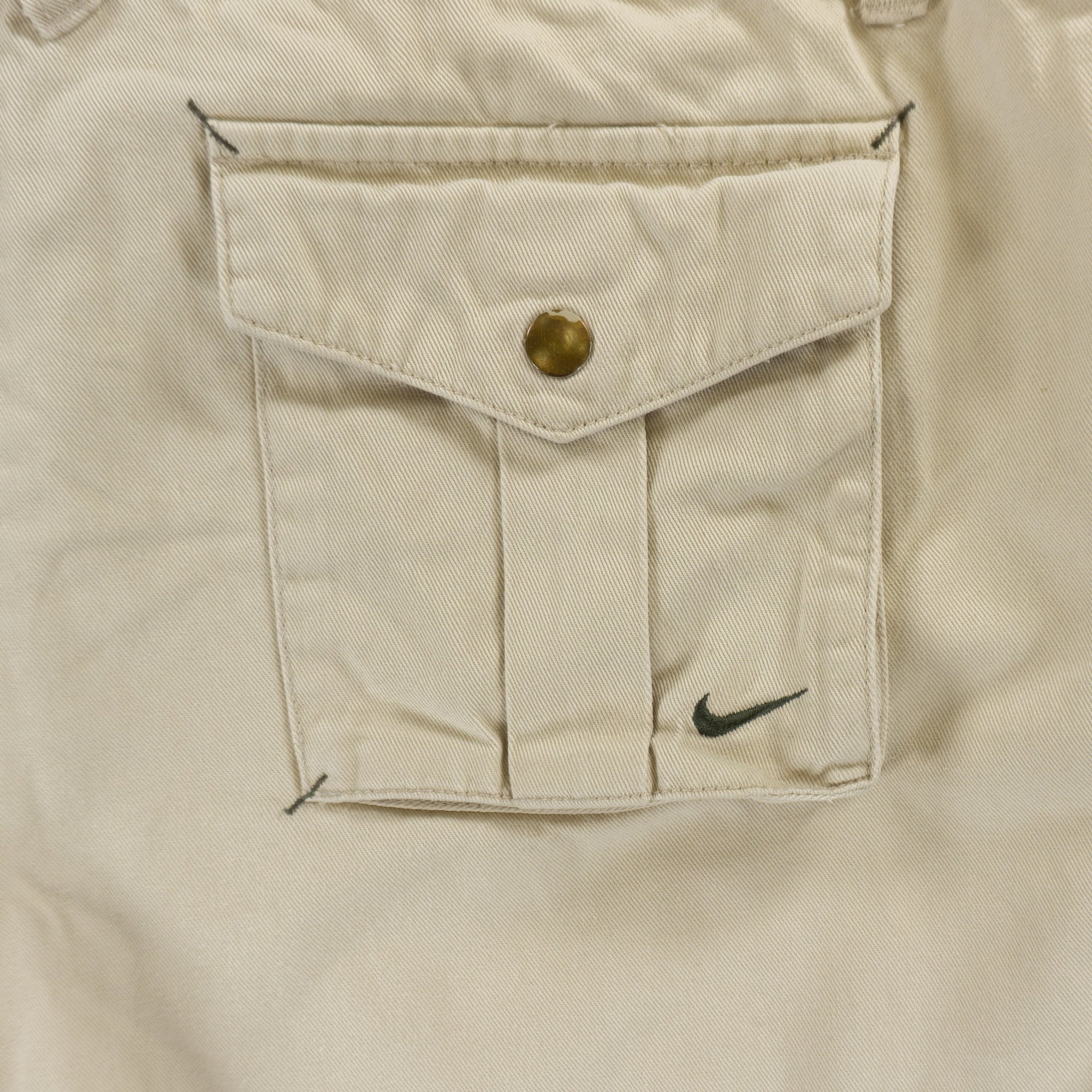 Nike Бежови Къси Панталони
