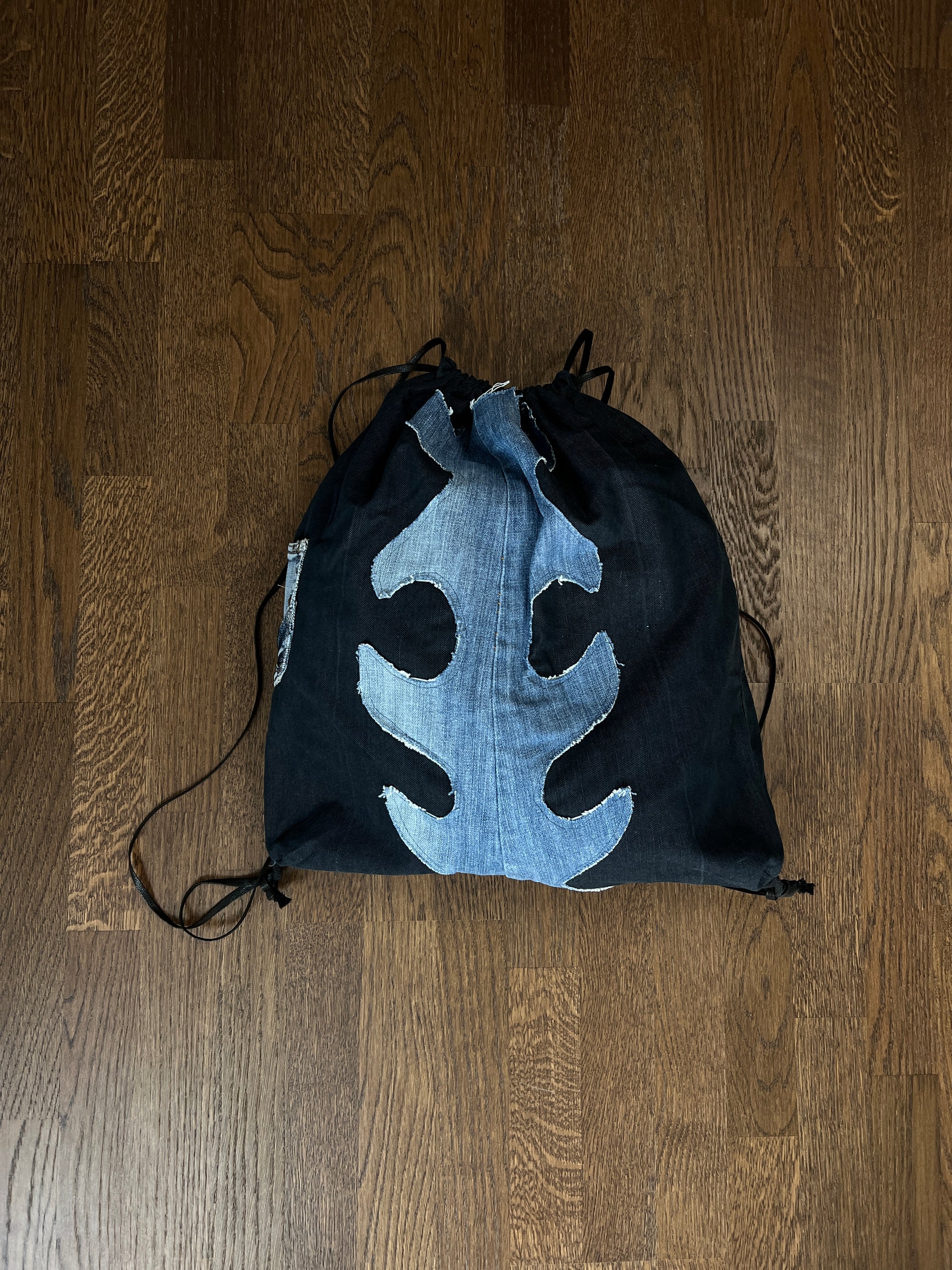 Threads Reborn Mesh Bag