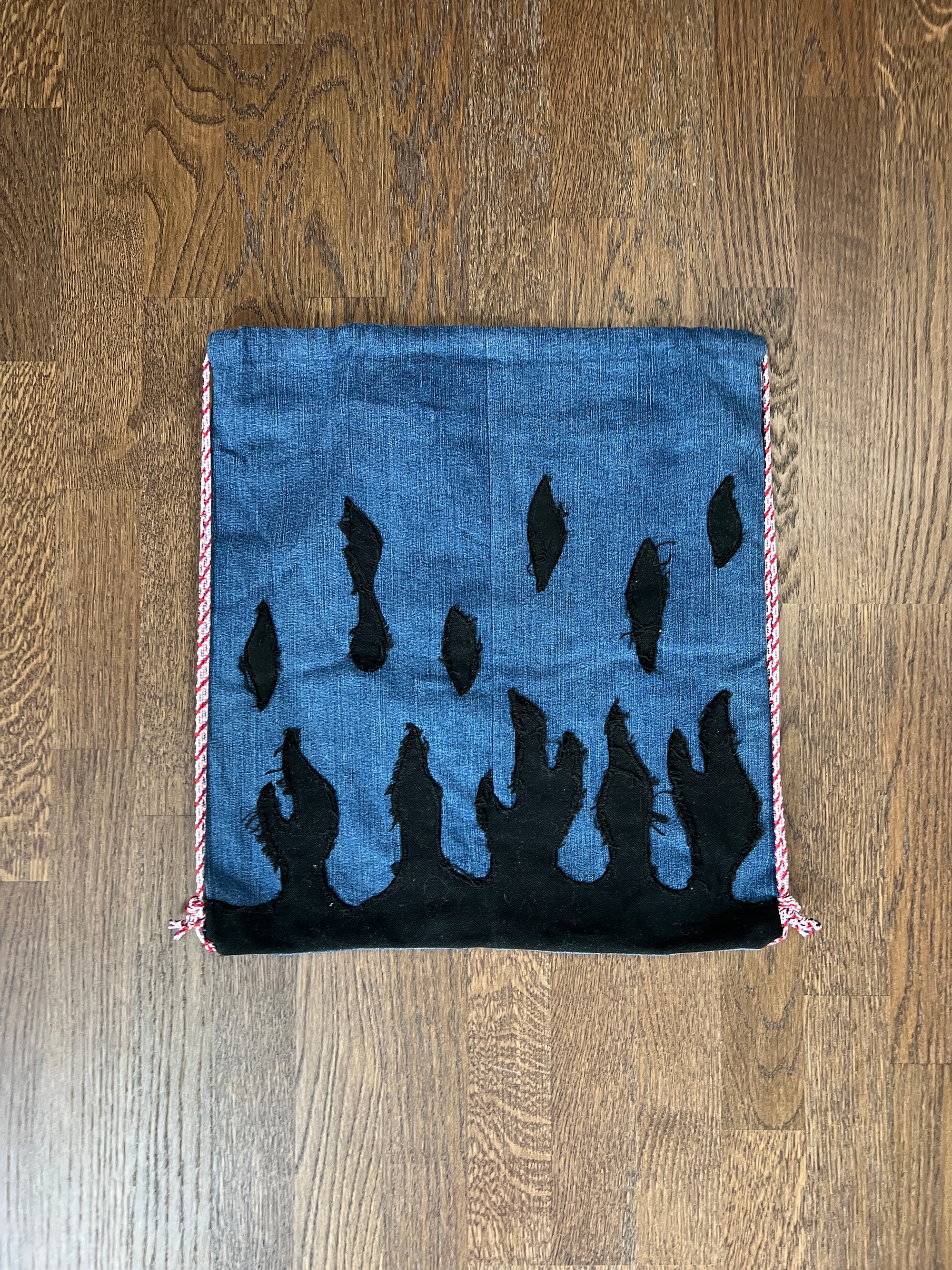 Threads Reborn Mesh Bag