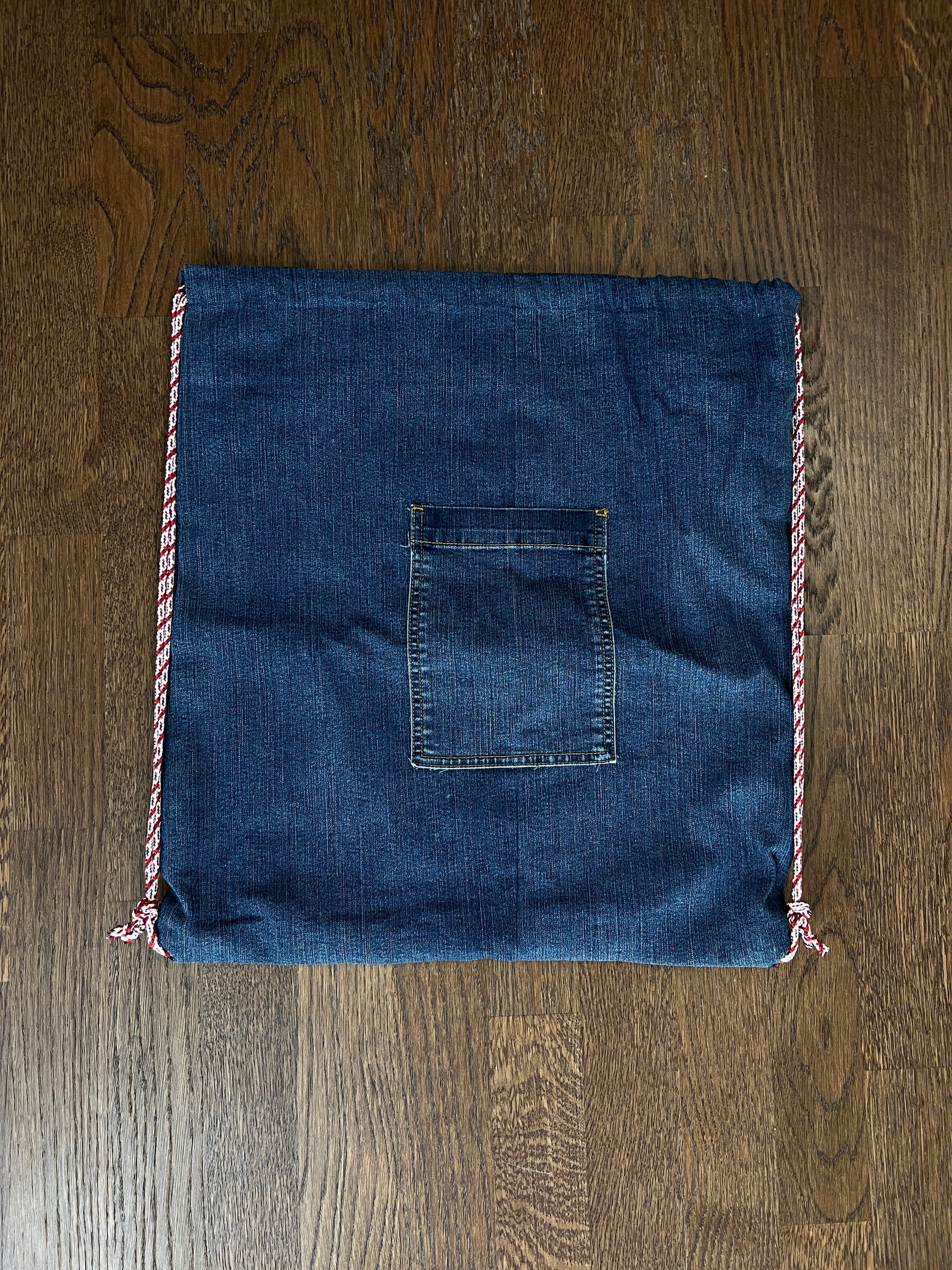 Threads Reborn Mesh Bag